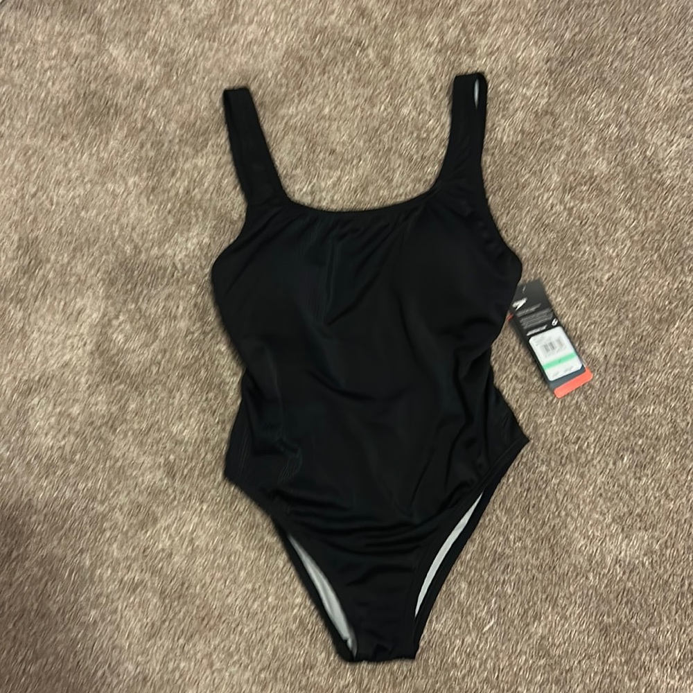 Size 8 black speedo swimsuit new with tags